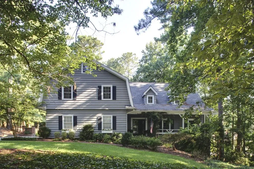 540 Valley Hall Drive, Sandy Springs, Georgia 30350, 5 Bedrooms Bedrooms, ,3 BathroomsBathrooms,Residential,Sold,540 Valley Hall Drive,5903781