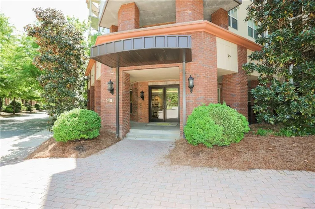 200 River Vista Drive Unit 310, Atlanta, Georgia 30339, 1 Bedroom Bedrooms, ,1 BathroomBathrooms,Residential,Sold,200 River Vista Drive Unit 310,6003859