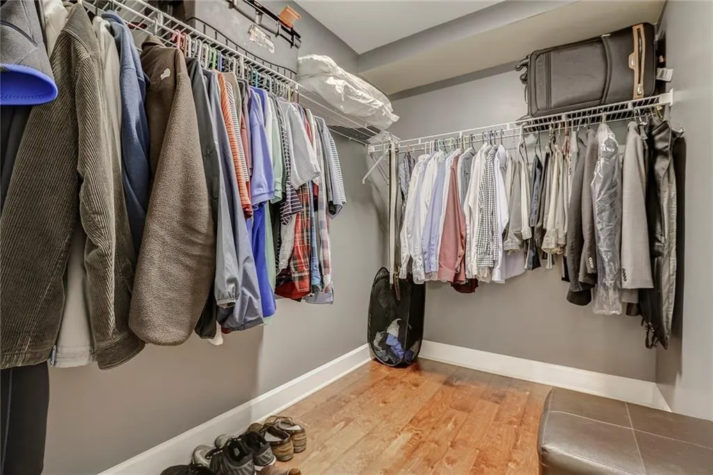 200 River Vista Drive Unit 310, Atlanta, Georgia 30339, 1 Bedroom Bedrooms, ,1 BathroomBathrooms,Residential,Sold,200 River Vista Drive Unit 310,6003859