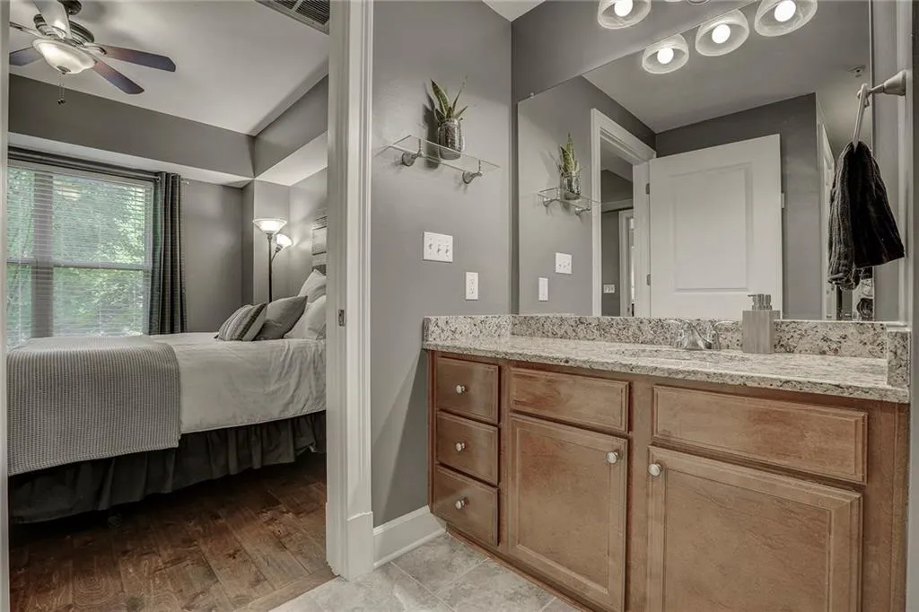 200 River Vista Drive Unit 310, Atlanta, Georgia 30339, 1 Bedroom Bedrooms, ,1 BathroomBathrooms,Residential,Sold,200 River Vista Drive Unit 310,6003859