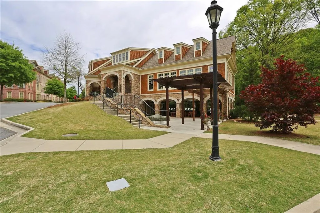 200 River Vista Drive Unit 310, Atlanta, Georgia 30339, 1 Bedroom Bedrooms, ,1 BathroomBathrooms,Residential,Sold,200 River Vista Drive Unit 310,6003859