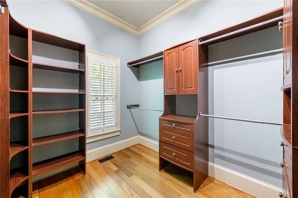 4737 Dudley Lane, Sandy Springs, Georgia 30327, 6 Bedrooms Bedrooms, ,5 BathroomsBathrooms,Residential,Sold,4737 Dudley Lane,7198037