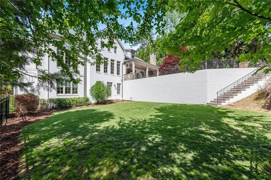 4737 Dudley Lane, Sandy Springs, Georgia 30327, 6 Bedrooms Bedrooms, ,5 BathroomsBathrooms,Residential,Sold,4737 Dudley Lane,7198037