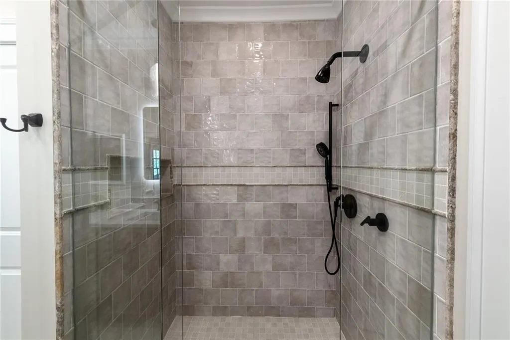 4737 Dudley Lane, Sandy Springs, Georgia 30327, 6 Bedrooms Bedrooms, ,5 BathroomsBathrooms,Residential,Sold,4737 Dudley Lane,7198037