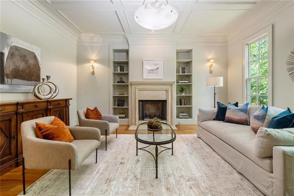 4737 Dudley Lane, Sandy Springs, Georgia 30327, 6 Bedrooms Bedrooms, ,5 BathroomsBathrooms,Residential,Sold,4737 Dudley Lane,7198037