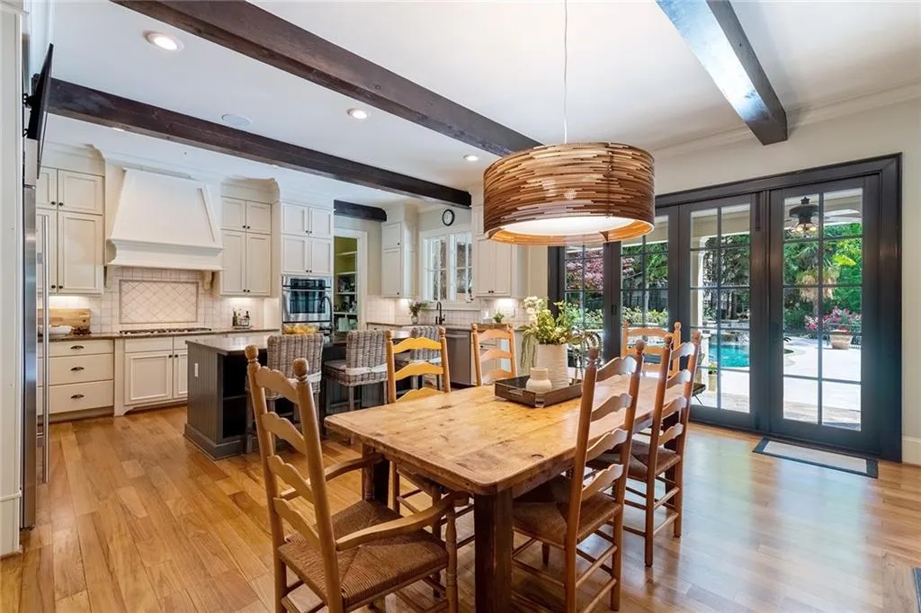 4737 Dudley Lane, Sandy Springs, Georgia 30327, 6 Bedrooms Bedrooms, ,5 BathroomsBathrooms,Residential,Sold,4737 Dudley Lane,7198037