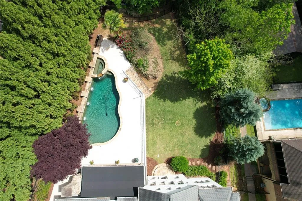 4737 Dudley Lane, Sandy Springs, Georgia 30327, 6 Bedrooms Bedrooms, ,5 BathroomsBathrooms,Residential,Sold,4737 Dudley Lane,7198037