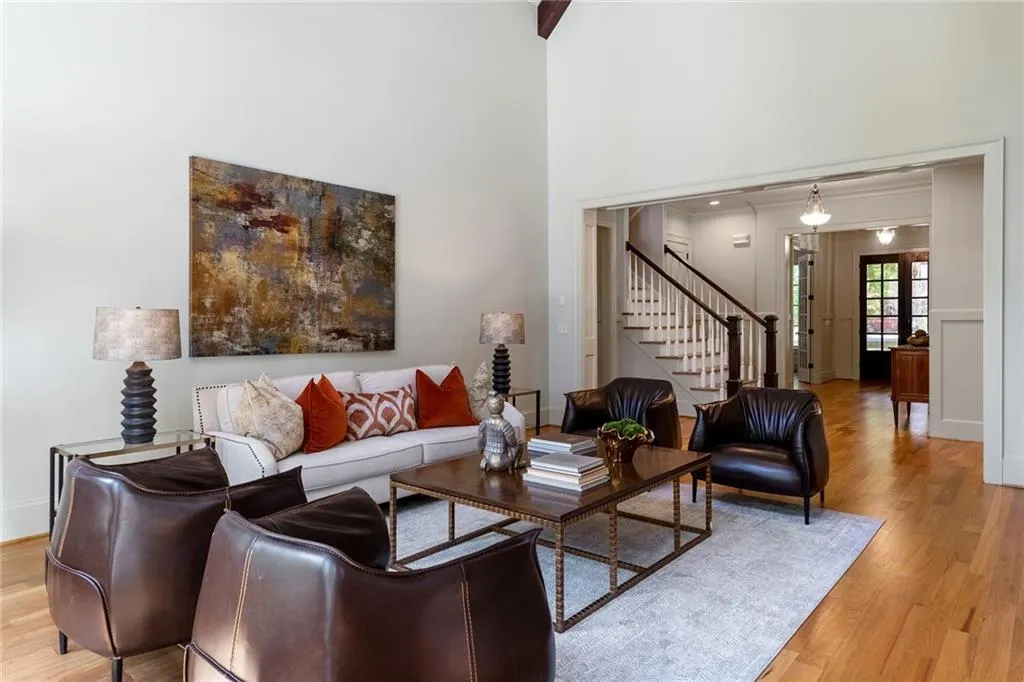 4737 Dudley Lane, Sandy Springs, Georgia 30327, 6 Bedrooms Bedrooms, ,5 BathroomsBathrooms,Residential,Sold,4737 Dudley Lane,7198037