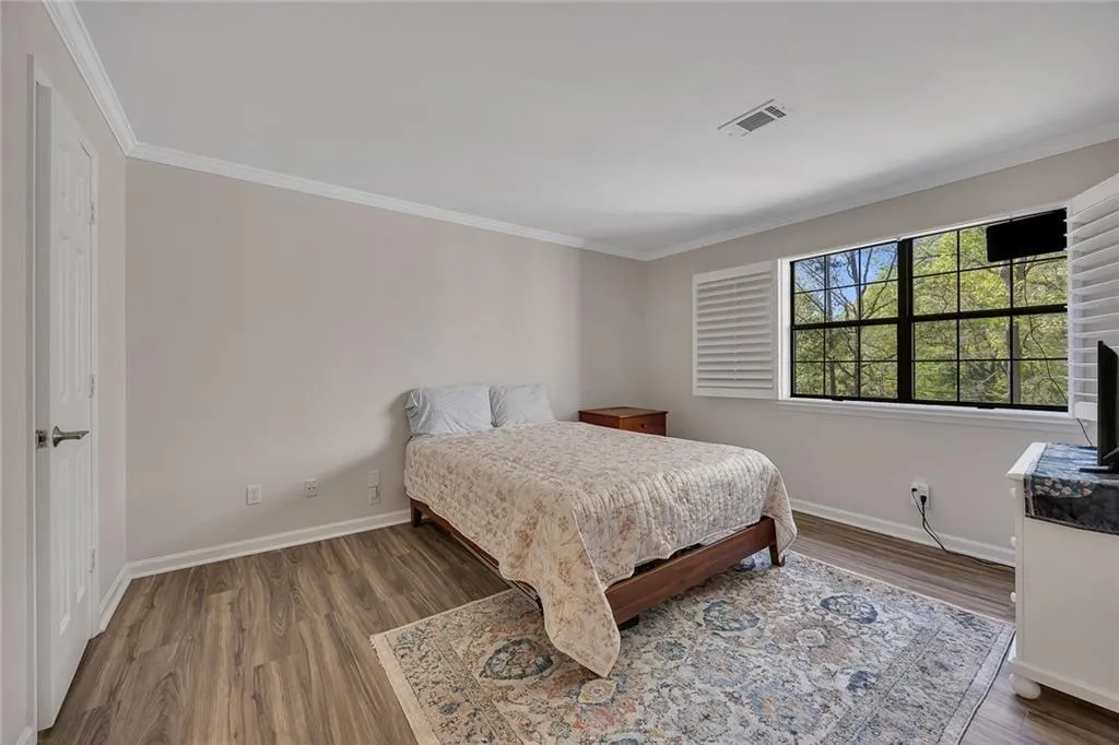 110 Barrington Hills Drive Unit 110, Atlanta, Georgia 30350, 2 Bedrooms Bedrooms, ,2 BathroomsBathrooms,Residential,Sold,110 Barrington Hills Drive Unit 110,7561758