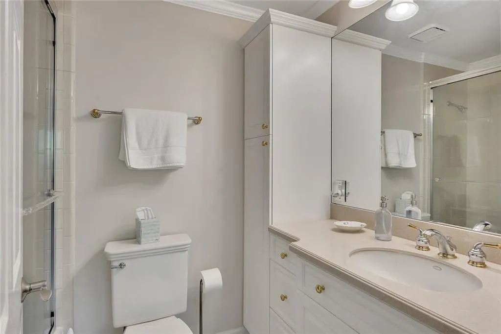 110 Barrington Hills Drive Unit 110, Atlanta, Georgia 30350, 2 Bedrooms Bedrooms, ,2 BathroomsBathrooms,Residential,Sold,110 Barrington Hills Drive Unit 110,7561758