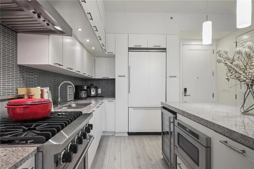 1820 Peachtree Street Unit 311, Atlanta, Georgia 30309, 2 Bedrooms Bedrooms, ,2 BathroomsBathrooms,Residential,For Sale,1820 Peachtree Street Unit 311,7576708