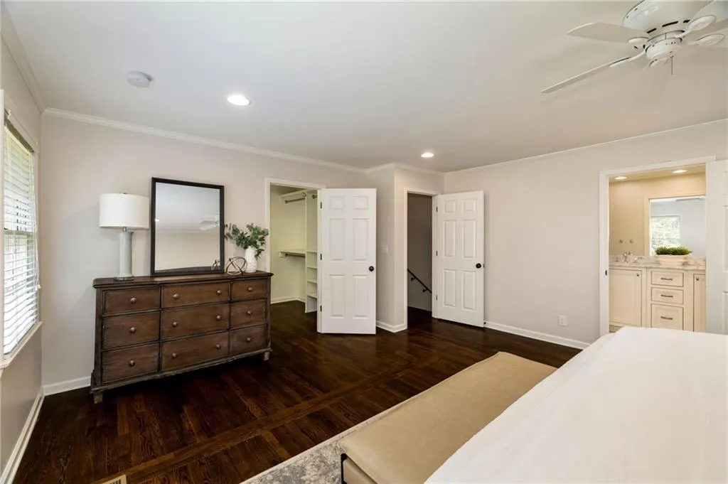 1025 Old Powers Ferry Road, Atlanta, Georgia 30327, 5 Bedrooms Bedrooms, ,3 BathroomsBathrooms,Residential,Sold,1025 Old Powers Ferry Road,7481780