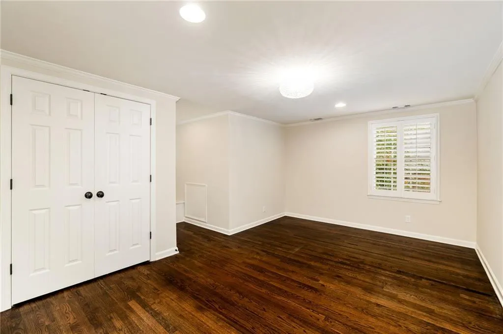 1025 Old Powers Ferry Road, Atlanta, Georgia 30327, 5 Bedrooms Bedrooms, ,3 BathroomsBathrooms,Residential,Sold,1025 Old Powers Ferry Road,7481780