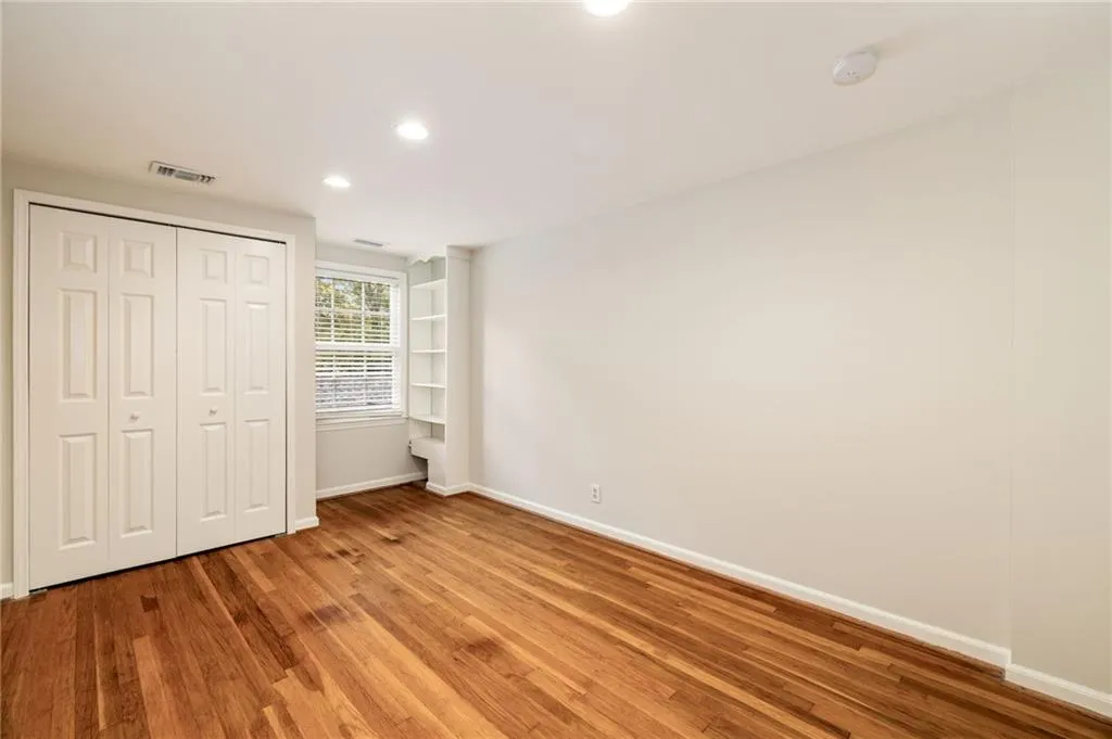 1025 Old Powers Ferry Road, Atlanta, Georgia 30327, 5 Bedrooms Bedrooms, ,3 BathroomsBathrooms,Residential,Sold,1025 Old Powers Ferry Road,7481780