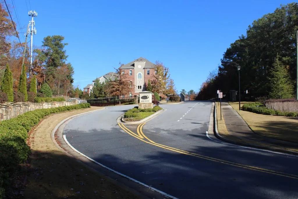 1006 Bergeron Place Unit 1006, Sandy Springs, Georgia 30328, 2 Bedrooms Bedrooms, ,2 BathroomsBathrooms,Residential,Sold,1006 Bergeron Place Unit 1006,5392312