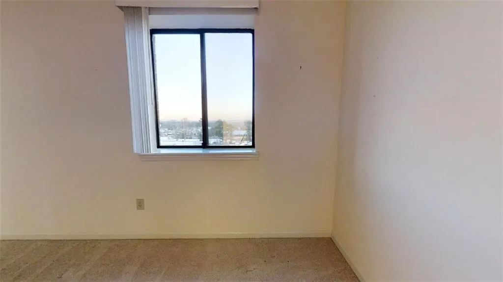 300 Johnson Ferry Road Ne Unit B501, Sandy Springs, Georgia 30328, 1 Bedroom Bedrooms, ,1 BathroomBathrooms,Residential,Sold,300 Johnson Ferry Road Ne Unit B501,7163862