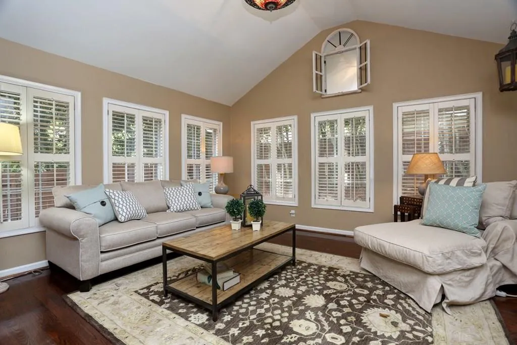 317 Lindbergh Drive Ne, Atlanta, Georgia 30305, 3 Bedrooms Bedrooms, ,2 BathroomsBathrooms,Residential,Sold,317 Lindbergh Drive Ne,5749146