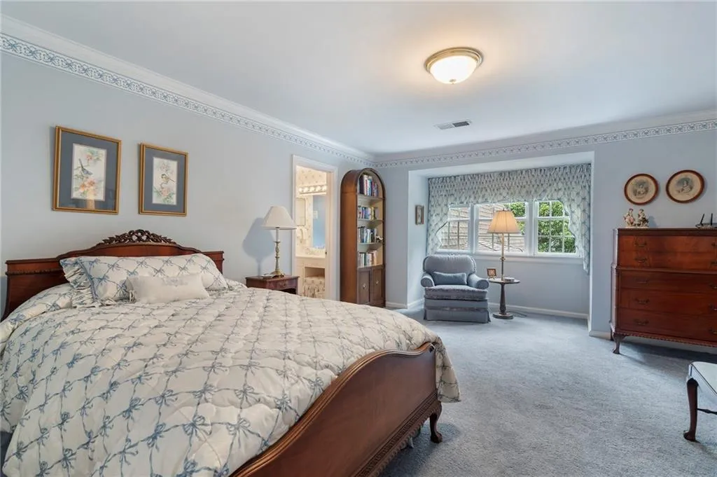 6206 Mountain Brook Way, Atlanta, Georgia 30328, 5 Bedrooms Bedrooms, ,4 BathroomsBathrooms,Residential,For Sale,6206 Mountain Brook Way,7634170