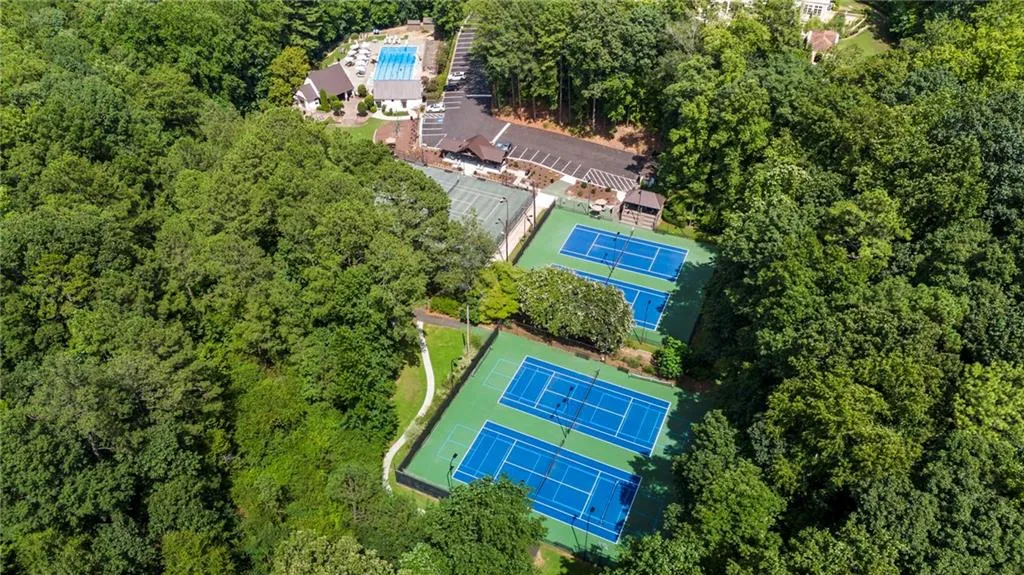 6206 Mountain Brook Way, Atlanta, Georgia 30328, 5 Bedrooms Bedrooms, ,4 BathroomsBathrooms,Residential,For Sale,6206 Mountain Brook Way,7634170