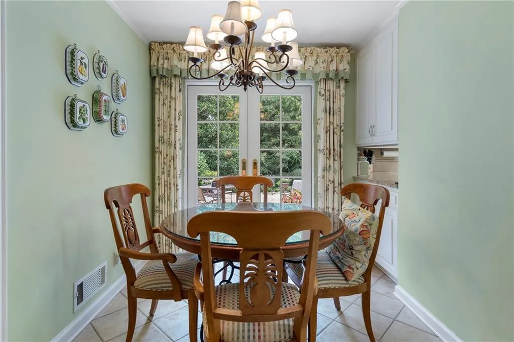 Breakfast room with French doors leading to the beautiful courtyard
