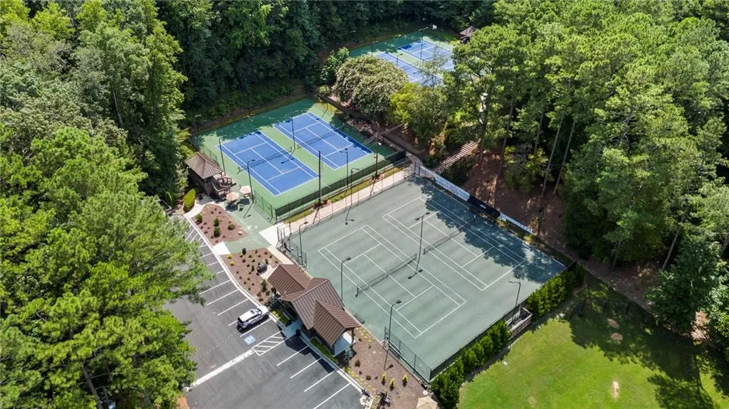 6206 Mountain Brook Way, Atlanta, Georgia 30328, 5 Bedrooms Bedrooms, ,4 BathroomsBathrooms,Residential,For Sale,6206 Mountain Brook Way,7634170