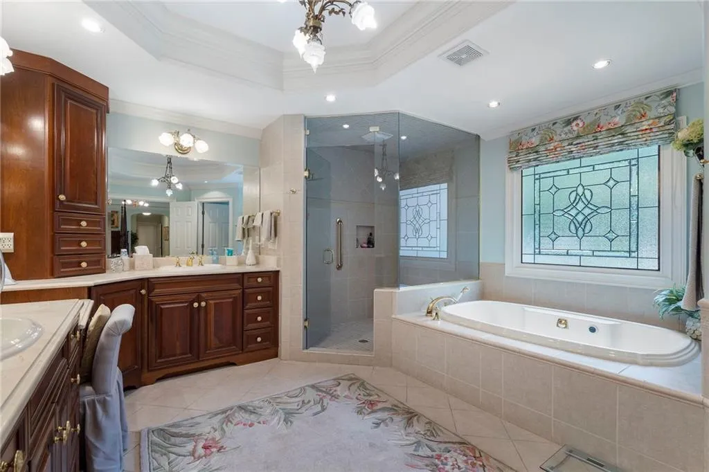 6206 Mountain Brook Way, Atlanta, Georgia 30328, 5 Bedrooms Bedrooms, ,4 BathroomsBathrooms,Residential,For Sale,6206 Mountain Brook Way,7634170