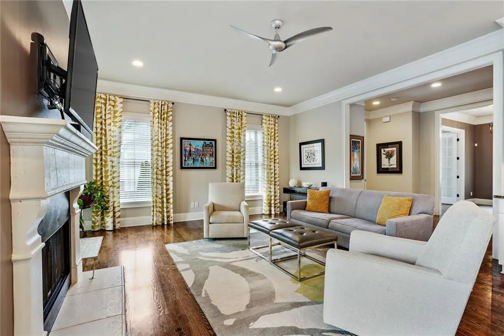 775 Sudbury Road, Sandy Springs, Georgia 30328, 4 Bedrooms Bedrooms, ,4 BathroomsBathrooms,Residential,Sold,775 Sudbury Road,7202796