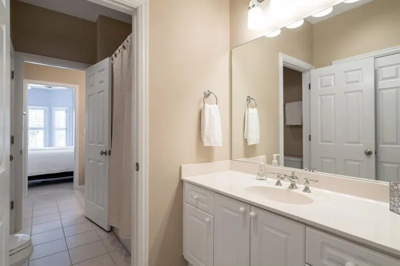 430 Brookview Circle, Sandy Springs, Georgia 30339, 4 Bedrooms Bedrooms, ,2 BathroomsBathrooms,Residential,Sold,430 Brookview Circle,6641633