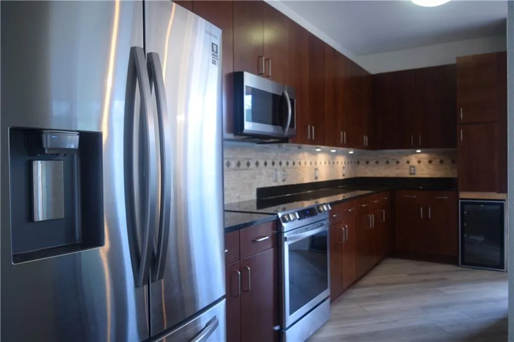 711 Cosmopolitan Drive Unit 207, Atlanta, Georgia 30324, 2 Bedrooms Bedrooms, ,2 BathroomsBathrooms,Residential,For Sale,711 Cosmopolitan Drive Unit 207,7623626