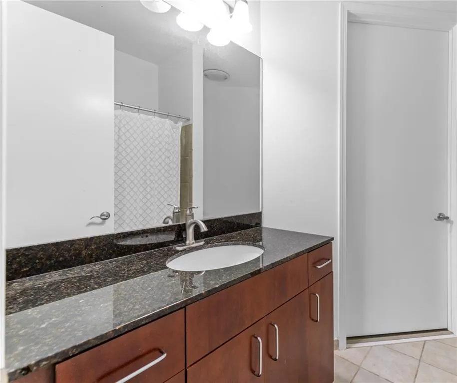 711 Cosmopolitan Drive Unit 207, Atlanta, Georgia 30324, 2 Bedrooms Bedrooms, ,2 BathroomsBathrooms,Residential,For Sale,711 Cosmopolitan Drive Unit 207,7623626