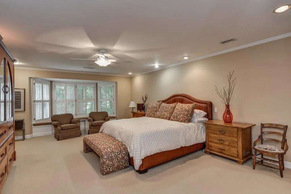 7485 Bridgegate Court, Sandy Springs, Georgia 30350, 4 Bedrooms Bedrooms, ,4 BathroomsBathrooms,Residential,Sold,7485 Bridgegate Court,5734912