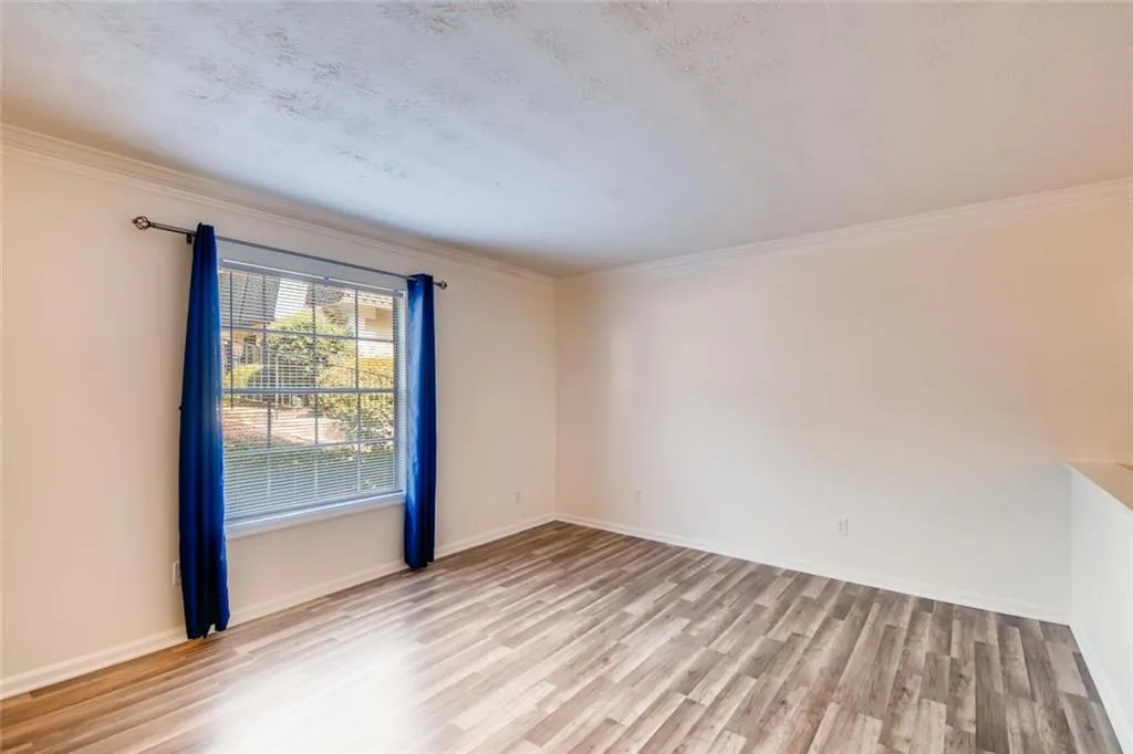 6113 Park Avenue Unit 11, Atlanta, Georgia 30342, 3 Bedrooms Bedrooms, ,2 BathroomsBathrooms,Residential,Sold,6113 Park Avenue Unit 11,6626783