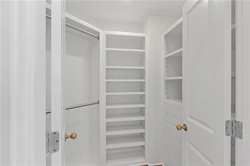 3300 Windy Ridge Parkway Se Unit 1501, Atlanta, Georgia 30339, 2 Bedrooms Bedrooms, ,2 BathroomsBathrooms,Residential,For Sale,3300 Windy Ridge Parkway Se Unit 1501,7617884
