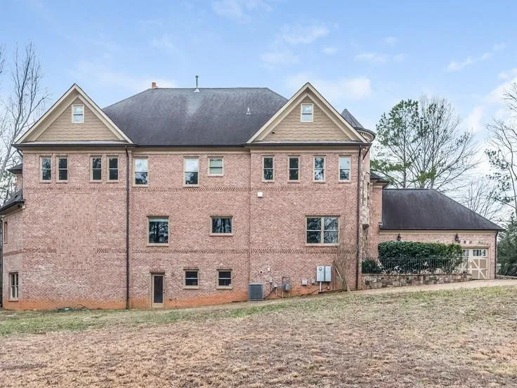 7611 Regency Circle, Sandy Springs, Georgia 30350, 5 Bedrooms Bedrooms, ,5 BathroomsBathrooms,Residential,Sold,7611 Regency Circle,6992059