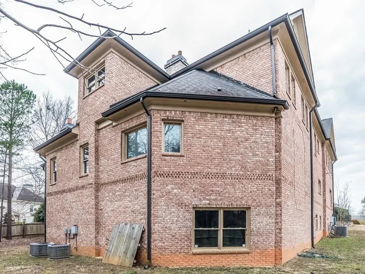 7611 Regency Circle, Sandy Springs, Georgia 30350, 5 Bedrooms Bedrooms, ,5 BathroomsBathrooms,Residential,Sold,7611 Regency Circle,6992059