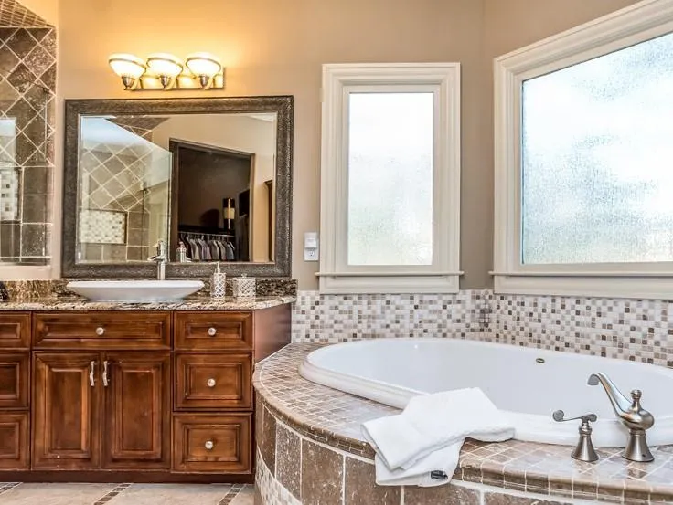 7611 Regency Circle, Sandy Springs, Georgia 30350, 5 Bedrooms Bedrooms, ,5 BathroomsBathrooms,Residential,Sold,7611 Regency Circle,6992059