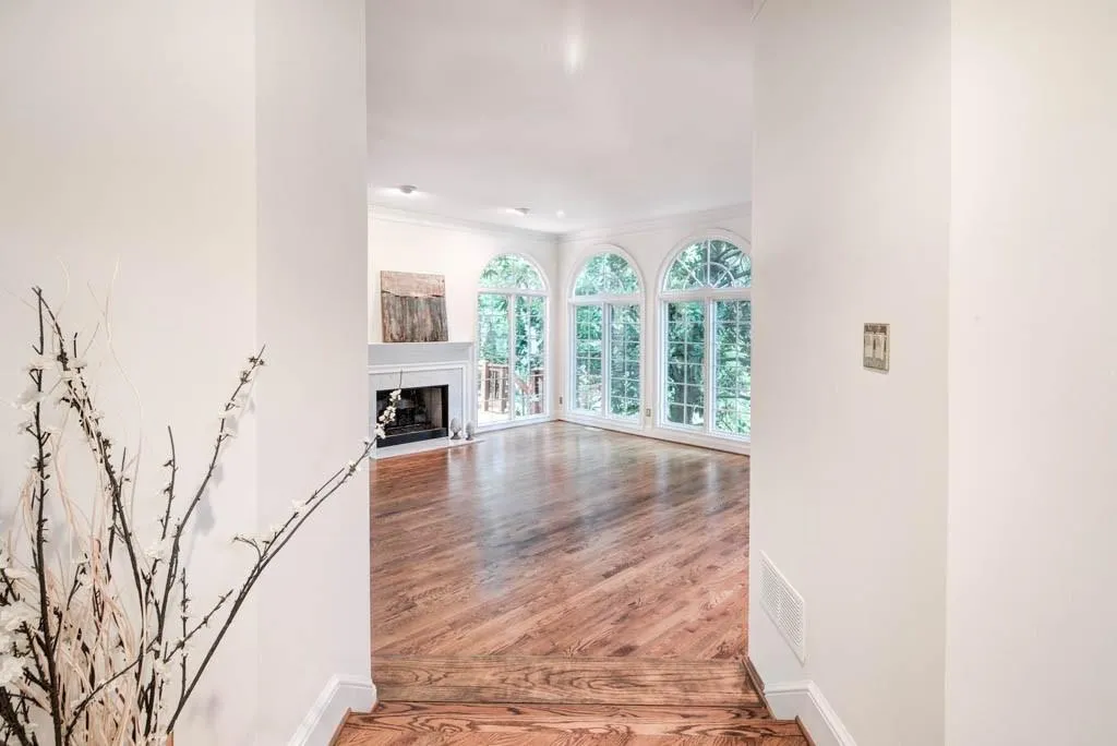 155 Belmont Trace, Atlanta, Georgia 30328, 3 Bedrooms Bedrooms, ,2 BathroomsBathrooms,Residential,Sold,155 Belmont Trace,6736380