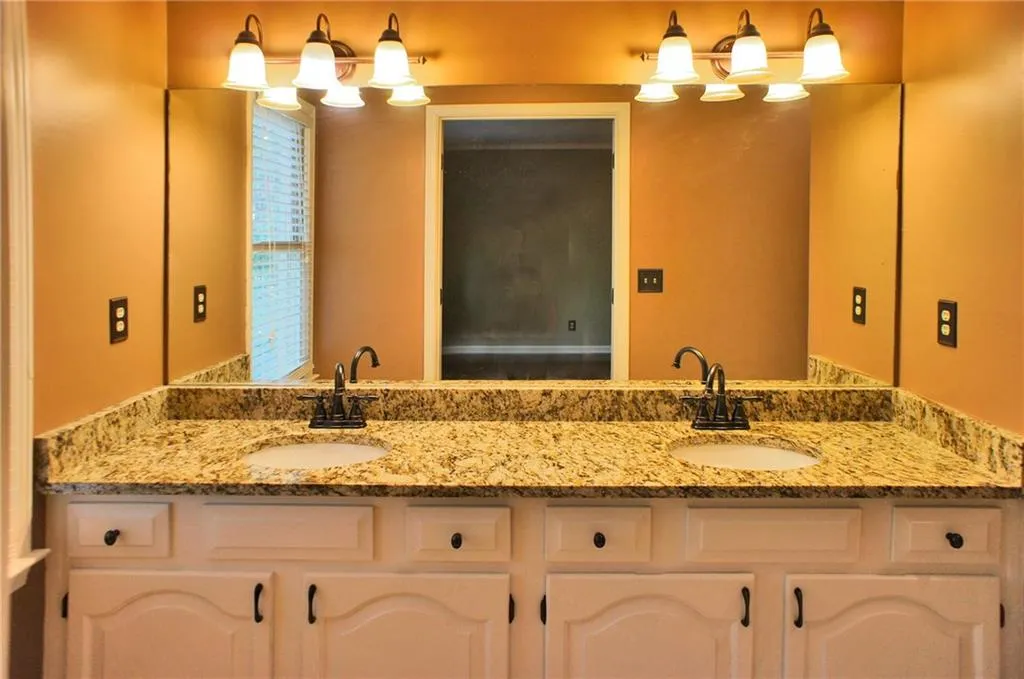 520 Brantley Road, Sandy Springs, Georgia 30350, 3 Bedrooms Bedrooms, ,3 BathroomsBathrooms,Residential,Sold,520 Brantley Road,5743283