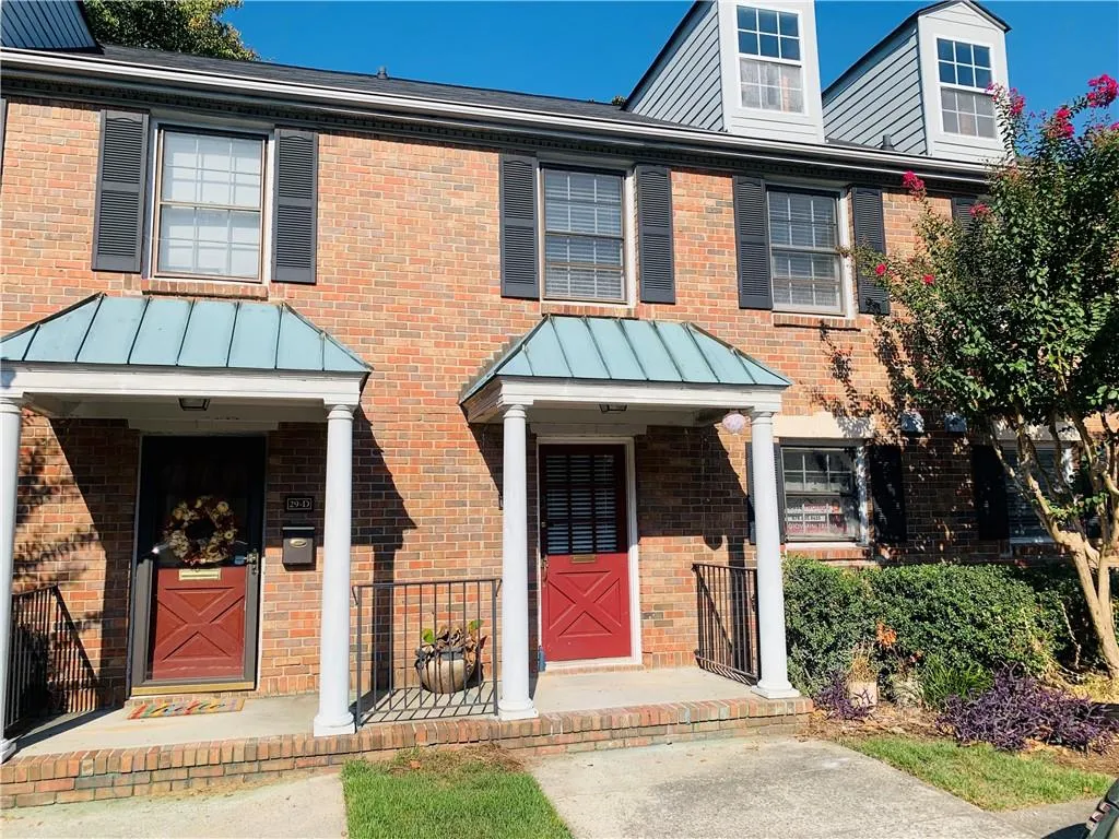 6700 Roswell Road Unit 29e, Atlanta, Georgia 30328, 2 Bedrooms Bedrooms, ,1 BathroomBathrooms,Residential,Sold,6700 Roswell Road Unit 29e,6679663