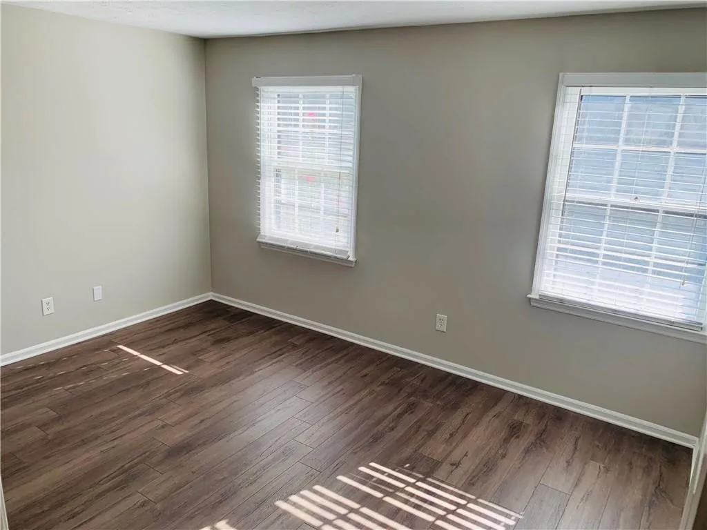 6700 Roswell Road Unit 29e, Atlanta, Georgia 30328, 2 Bedrooms Bedrooms, ,1 BathroomBathrooms,Residential,Sold,6700 Roswell Road Unit 29e,6679663