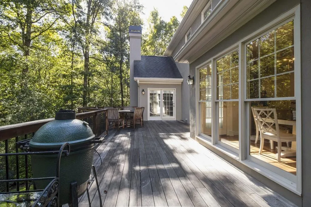 140 Spalding Creek Court, Sandy Springs, Georgia 30350, 5 Bedrooms Bedrooms, ,5 BathroomsBathrooms,Residential,Sold,140 Spalding Creek Court,6632177