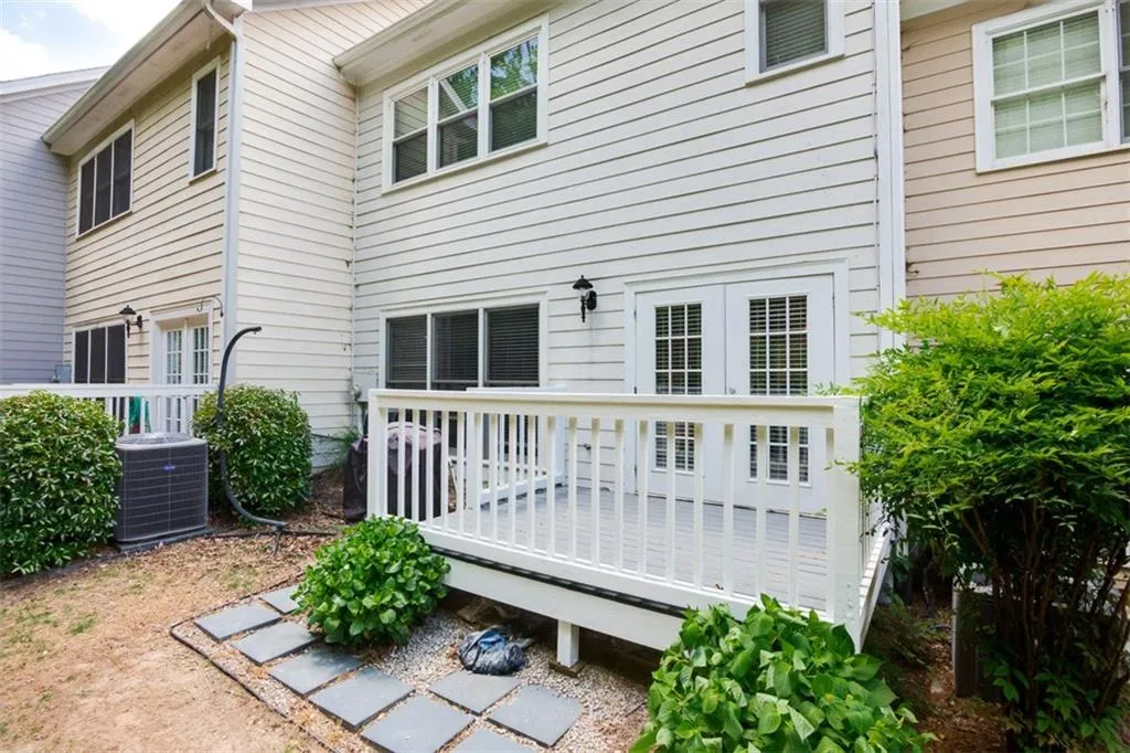 8615 Hope Mews Court, Atlanta, Georgia 30350, 2 Bedrooms Bedrooms, ,2 BathroomsBathrooms,Residential,Sold,8615 Hope Mews Court,6010413