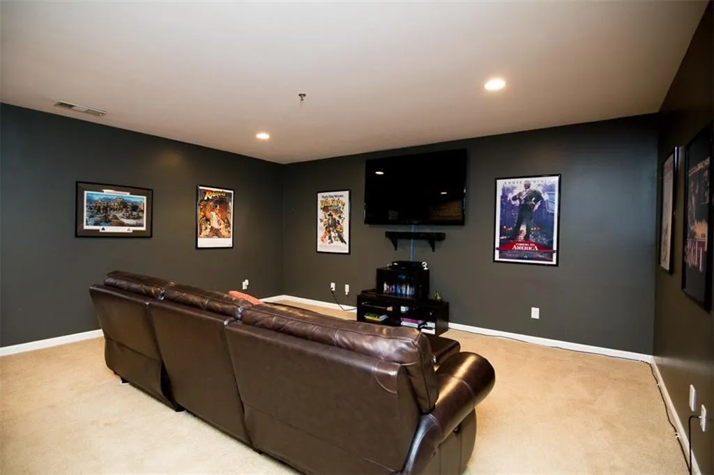 8615 Hope Mews Court, Atlanta, Georgia 30350, 2 Bedrooms Bedrooms, ,2 BathroomsBathrooms,Residential,Sold,8615 Hope Mews Court,6010413