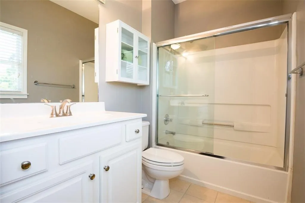 8615 Hope Mews Court, Atlanta, Georgia 30350, 2 Bedrooms Bedrooms, ,2 BathroomsBathrooms,Residential,Sold,8615 Hope Mews Court,6010413