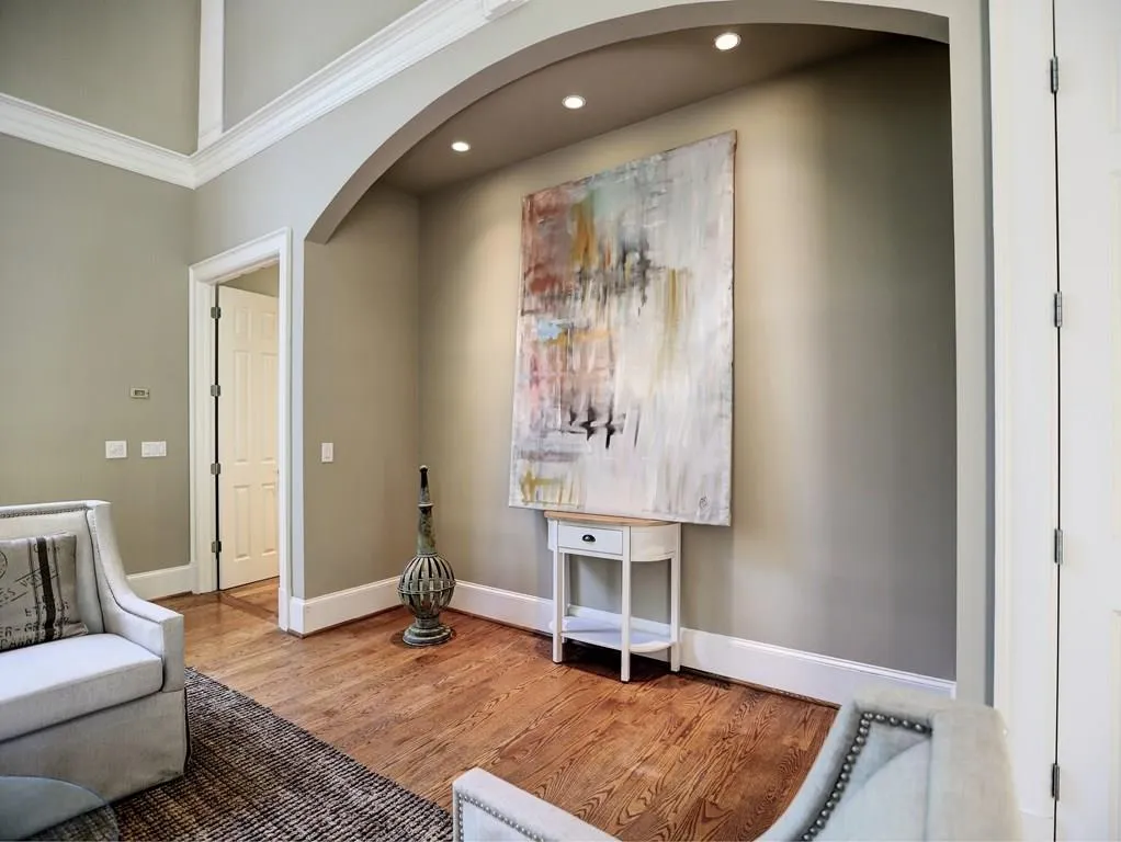 8305 Grogans Ferry Road, Sandy Springs, Georgia 30350, 4 Bedrooms Bedrooms, ,5 BathroomsBathrooms,Residential,Sold,8305 Grogans Ferry Road,6020481