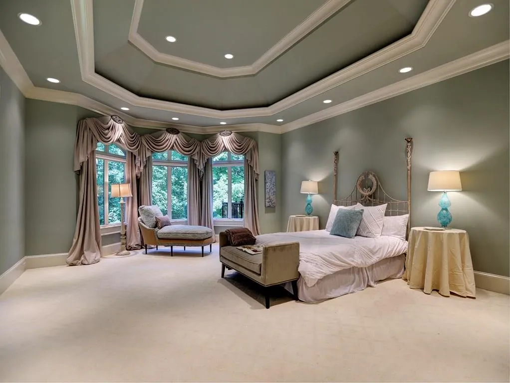 8305 Grogans Ferry Road, Sandy Springs, Georgia 30350, 4 Bedrooms Bedrooms, ,5 BathroomsBathrooms,Residential,Sold,8305 Grogans Ferry Road,6020481