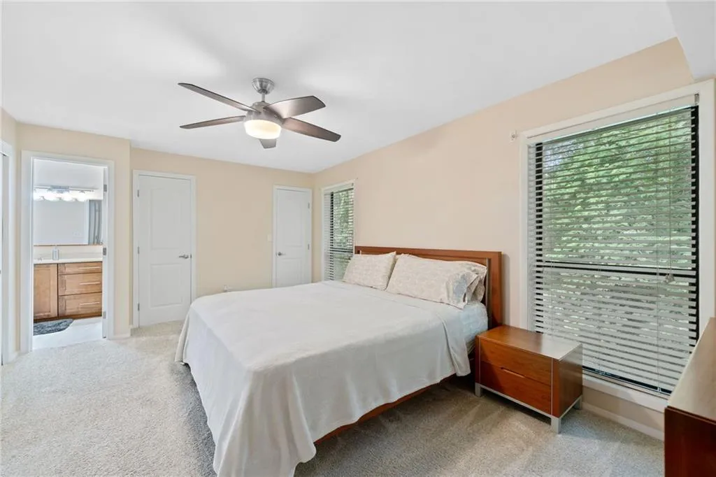 1706 Woodcliff Drive, Atlanta, Georgia 30350, 2 Bedrooms Bedrooms, ,2 BathroomsBathrooms,Residential,Sold,1706 Woodcliff Drive,7428685
