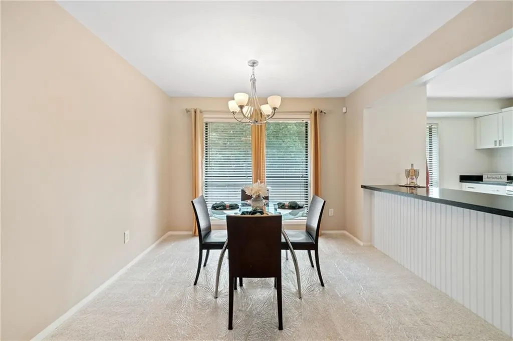 1706 Woodcliff Drive, Atlanta, Georgia 30350, 2 Bedrooms Bedrooms, ,2 BathroomsBathrooms,Residential,Sold,1706 Woodcliff Drive,7428685