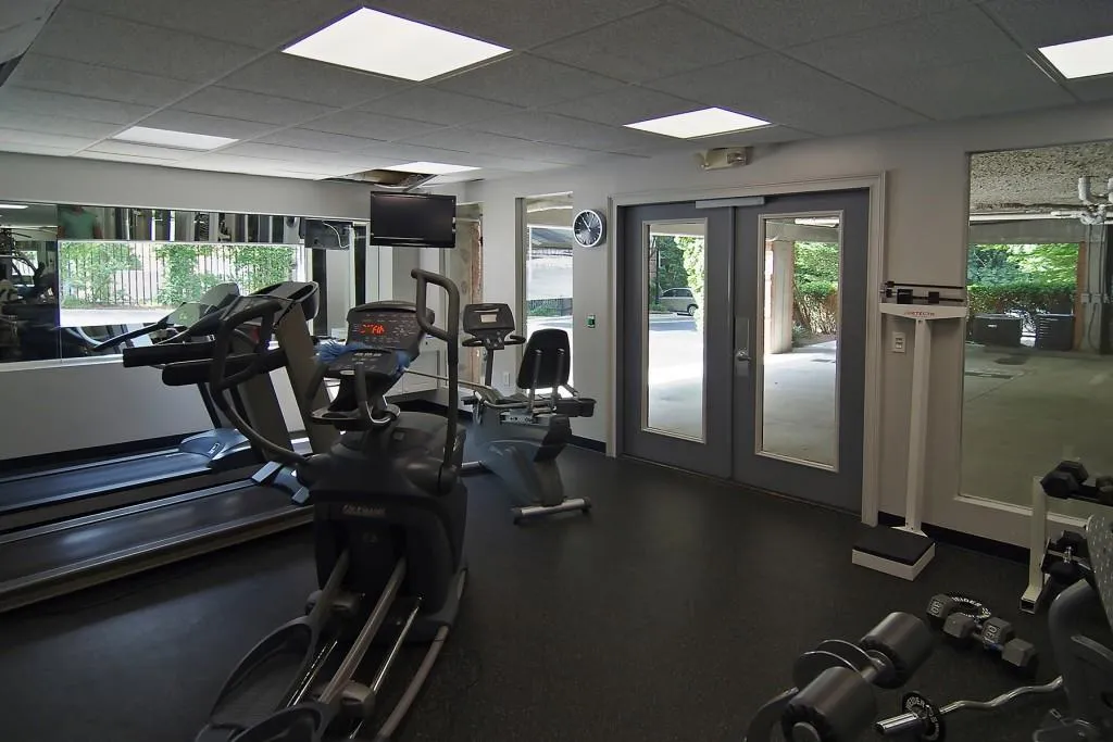 5559 Glenridge Drive Unit 2206, Atlanta, Georgia 30342, 1 Bedroom Bedrooms, ,1 BathroomBathrooms,Residential,Sold,5559 Glenridge Drive Unit 2206,5930665