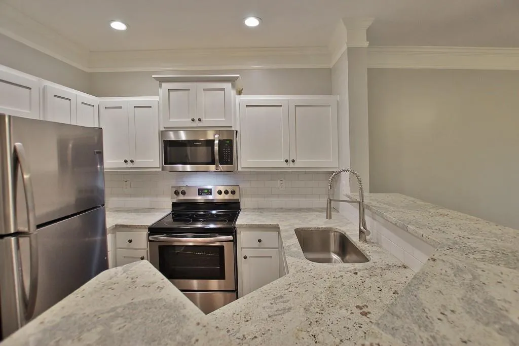 5559 Glenridge Drive Unit 2206, Atlanta, Georgia 30342, 1 Bedroom Bedrooms, ,1 BathroomBathrooms,Residential,Sold,5559 Glenridge Drive Unit 2206,5930665